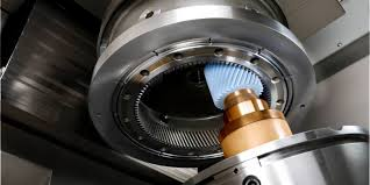CNC honing removing materials